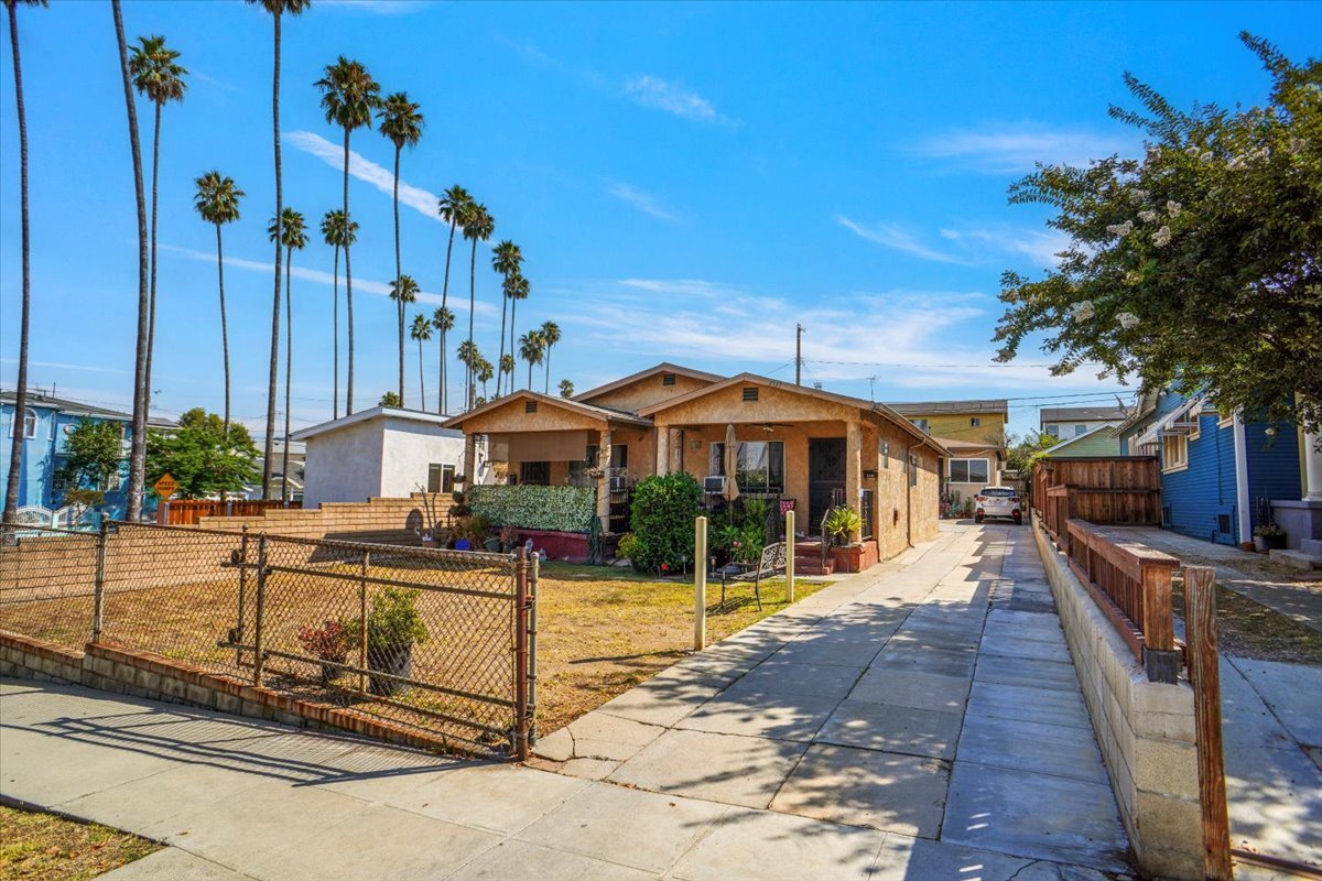 2737 Avenue 30, Los Angeles, CA for sale Primary Photo- Image 1 of 14