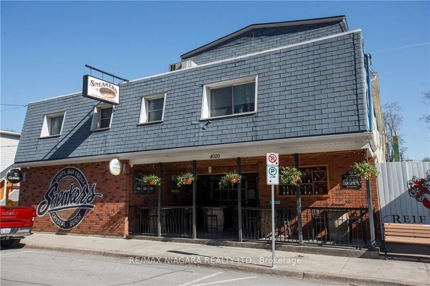 4020 Erie Rd, Crystal Beach, ON for sale - Building Photo - Image 2 of 5
