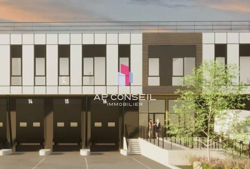 Bureau dans Trappes à louer - Photo du bâtiment - Image 2 de 6