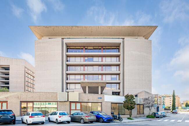 More details for Avenida Hispanidad, 6, Madrid - Office for Lease