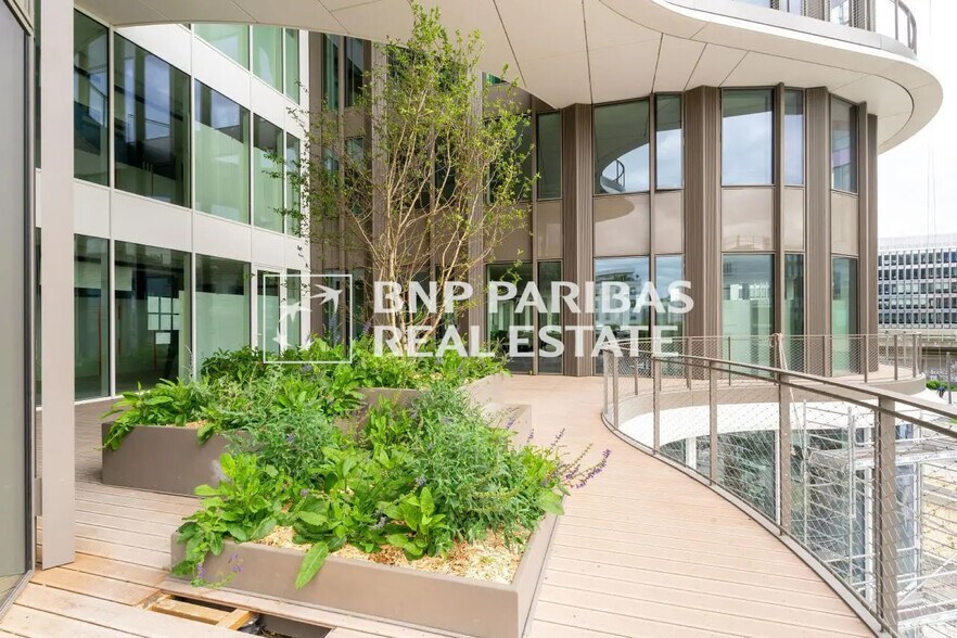 6 Rue Fructidor, Saint-Ouen-sur-Seine à louer - Photo du bâtiment - Image 2 de 28