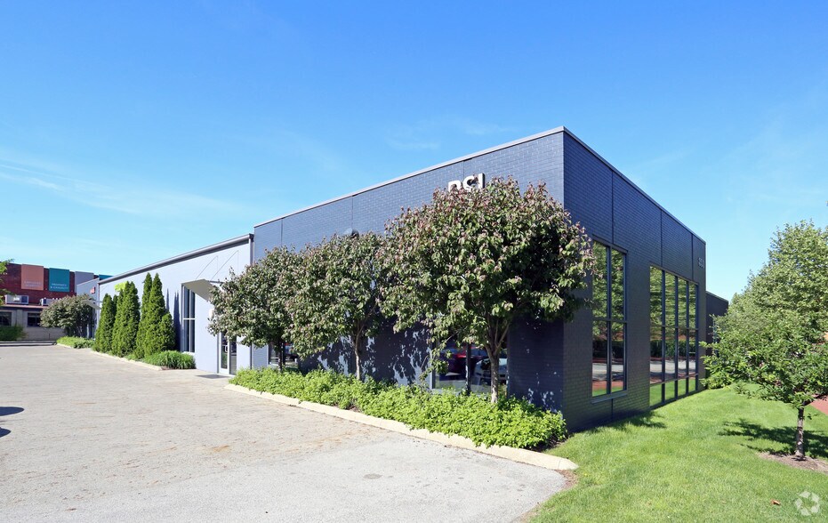 349-363 W Nationwide Blvd, Columbus, OH à louer - Photo du bâtiment - Image 2 de 5