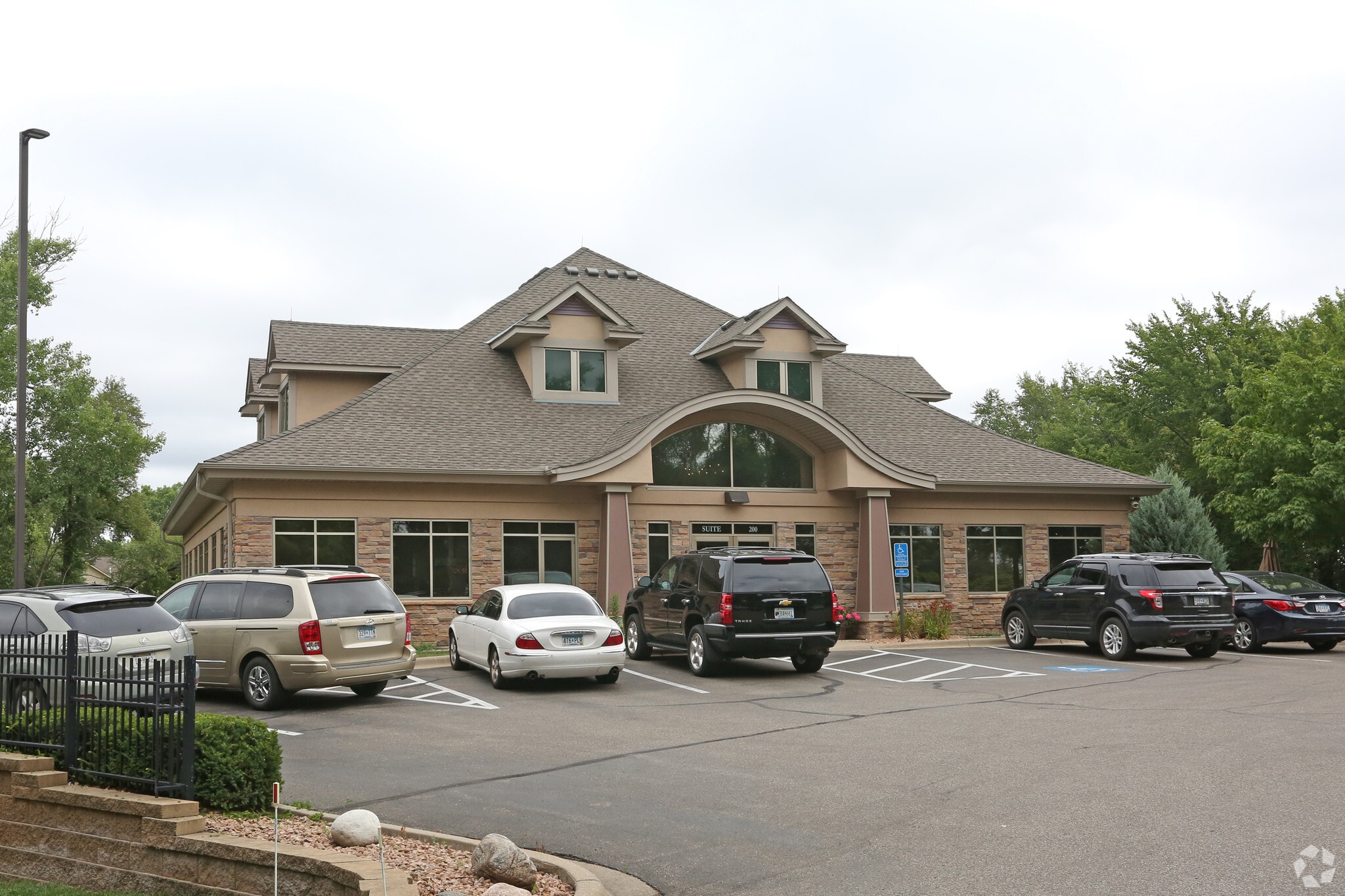 3340 Sherman Ct, Eagan, MN for sale Primary Photo- Image 1 of 54