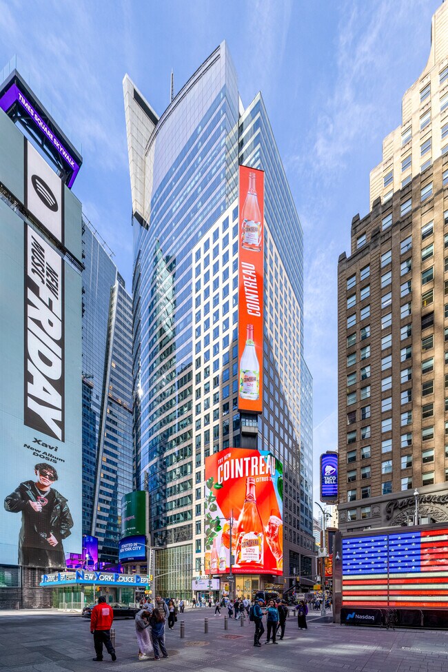 Plus de détails pour 3 Times Sq, New York, NY - Bureau à louer