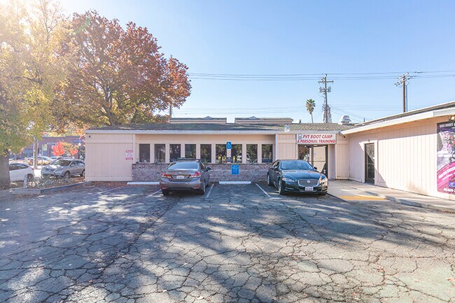 Plus de détails pour 2414 16th St, Sacramento, CA - Bureau à vendre