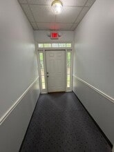 1691 Meriweather Dr, Watkinsville, GA for lease Interior Photo- Image 2 of 7