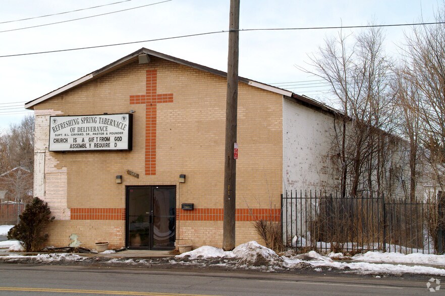 15144 Plymouth Rd, Detroit, MI à vendre - Photo du bâtiment - Image 2 de 2