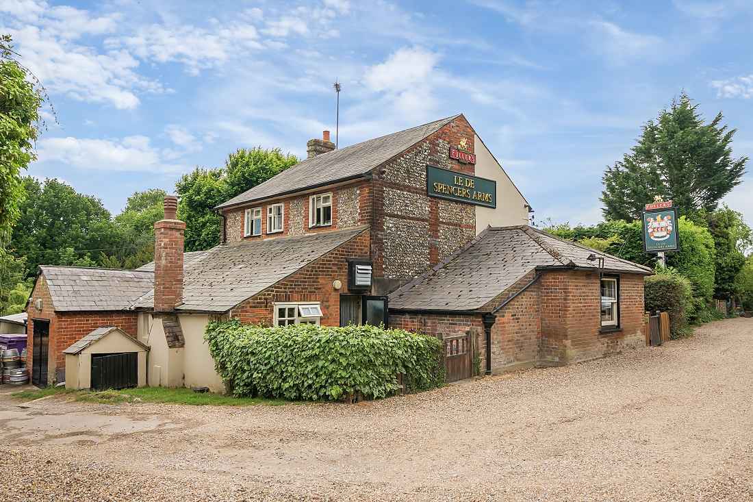 The Cmn, High Wycombe à vendre Photo principale- Image 1 de 7