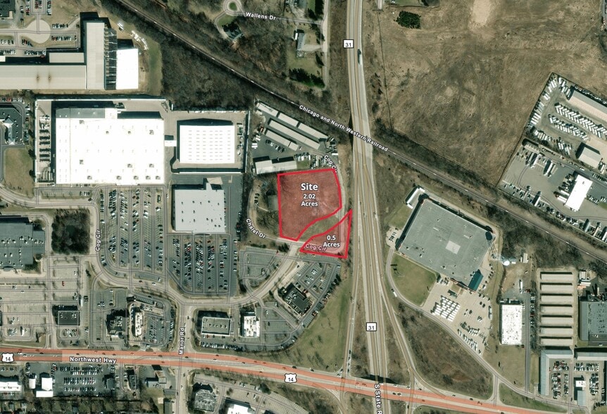 900 Cog Circle, Crystal Lake, IL for sale - Primary Photo - Image 1 of 2