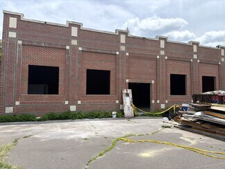 Plus de détails pour 18 Silver st, Waterbury, CT - Industriel à louer