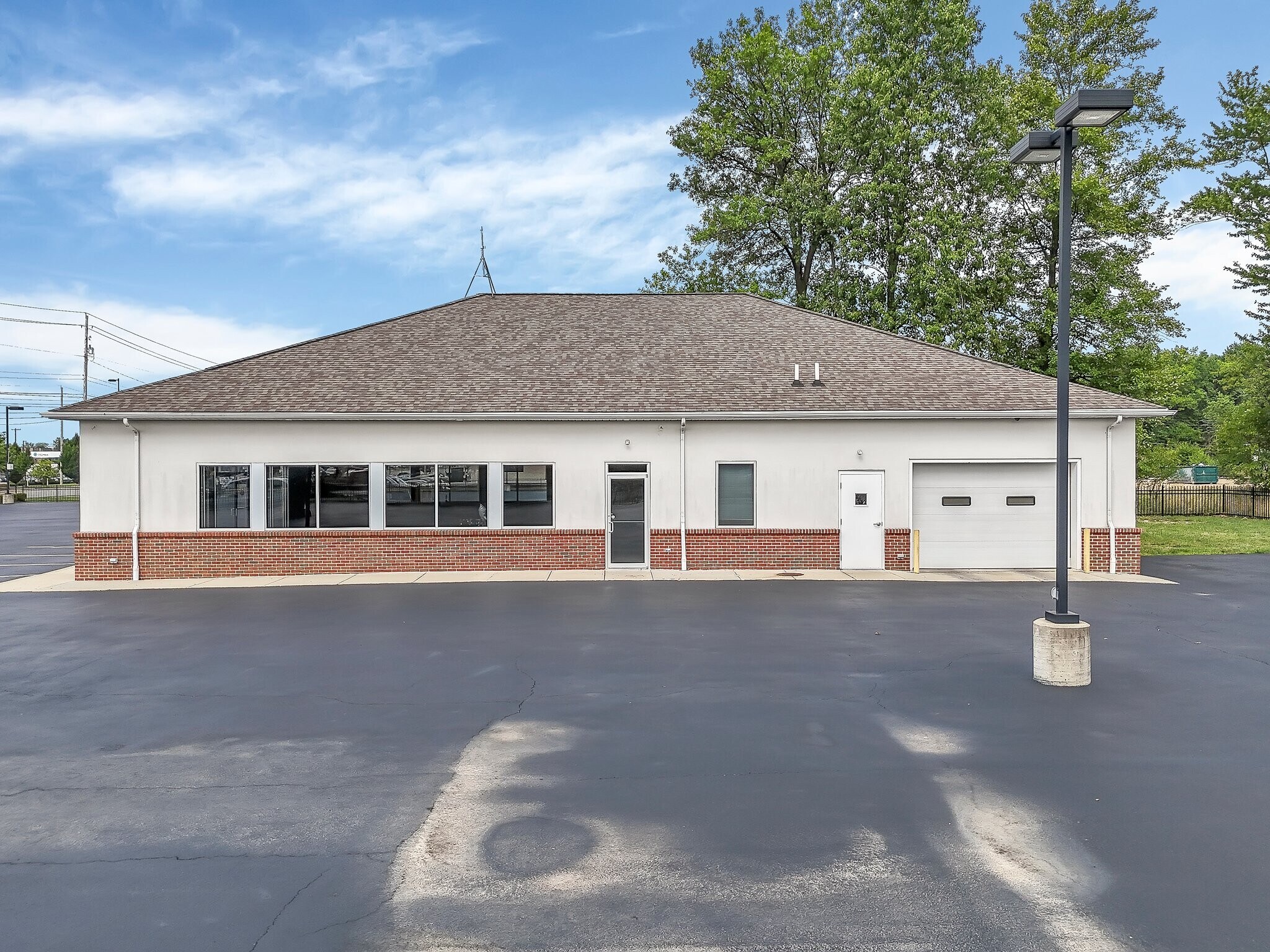 2380 Morse Rd, Columbus, OH à vendre Photo du bâtiment- Image 1 de 34