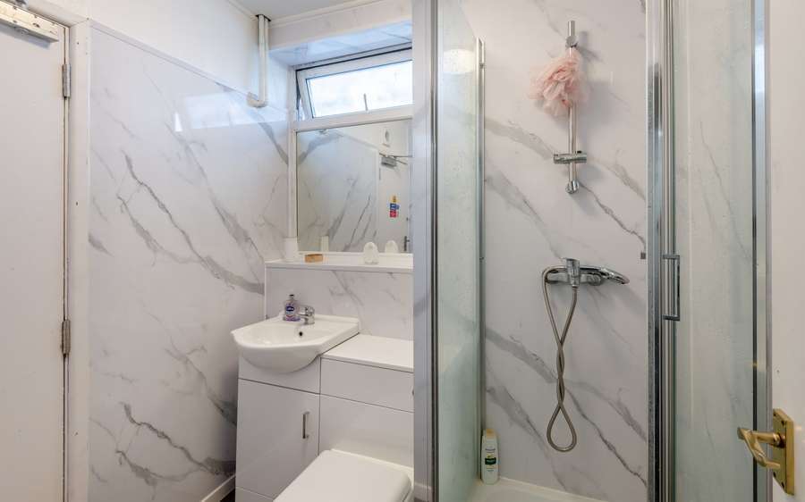 199 Eltham High St, Londres à vendre - Photo du bâtiment - Image 2 de 4