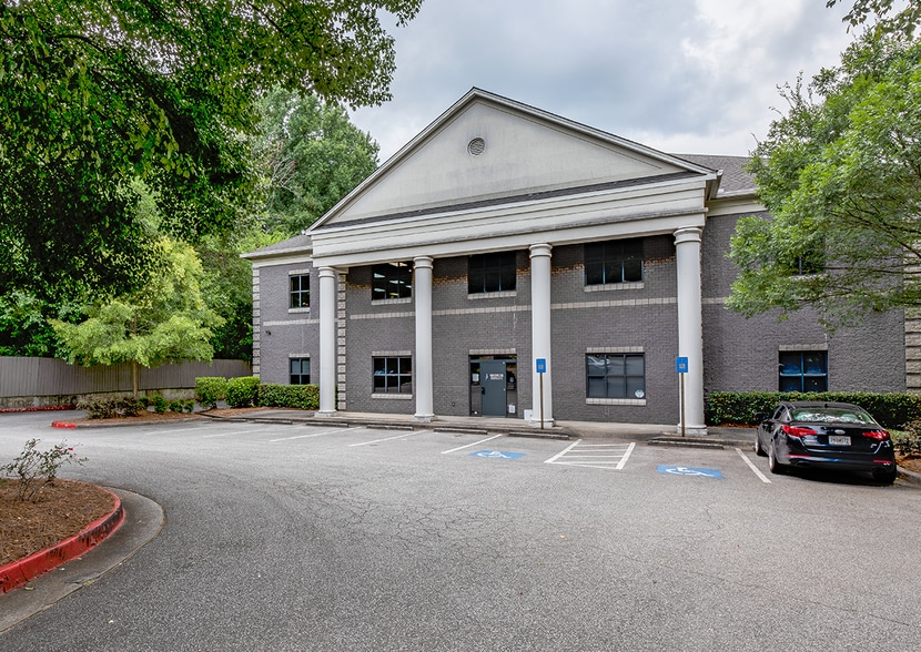 335 Roselane St NW, Marietta, GA for lease - Building Photo - Image 3 of 42