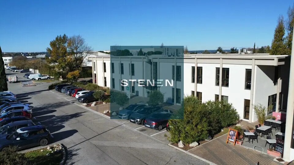 Office in Aix-en-Provence for lease Building Photo- Image 1 of 7