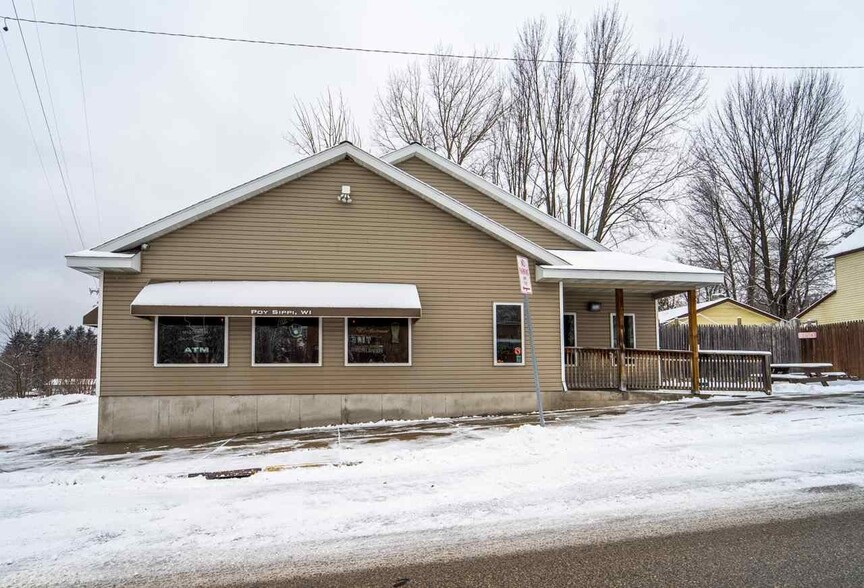 N4363 State Road 49, Poy Sippi, WI à vendre - Photo principale - Image 1 de 1