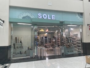 9301 Tampa Ave, Northridge, CA for lease Interior Photo- Image 1 of 1