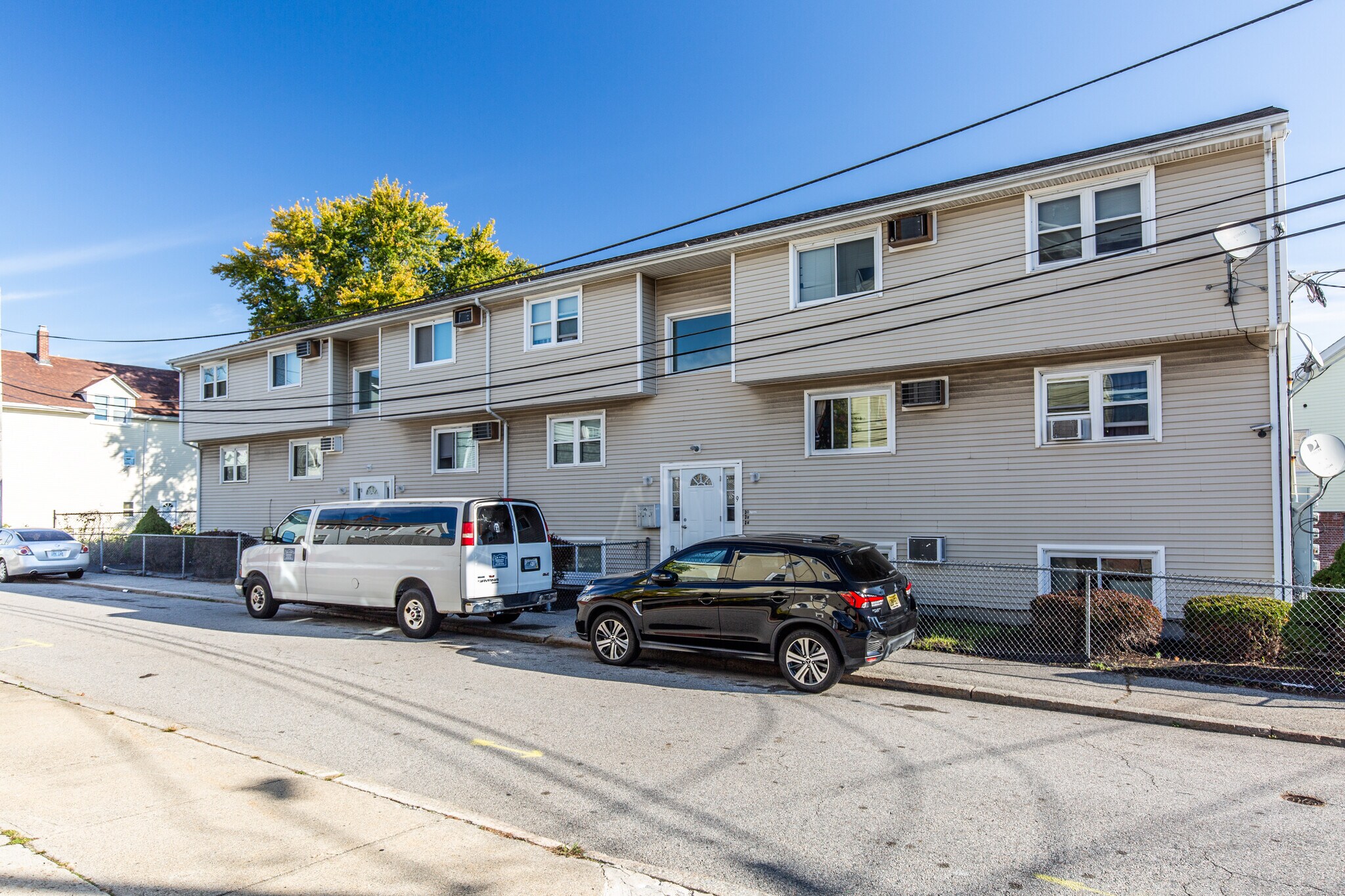 9 Melton St, Pawtucket, RI à vendre Photo du bâtiment- Image 1 de 20