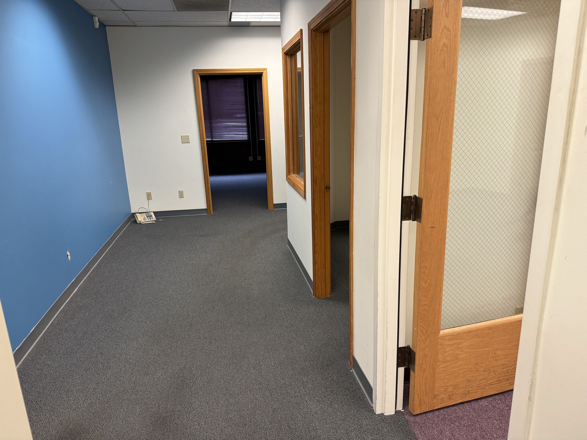 4720 200th St SW, Lynnwood, WA for lease Interior Photo- Image 1 of 10