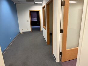 4720 200th St SW, Lynnwood, WA for lease Interior Photo- Image 1 of 10