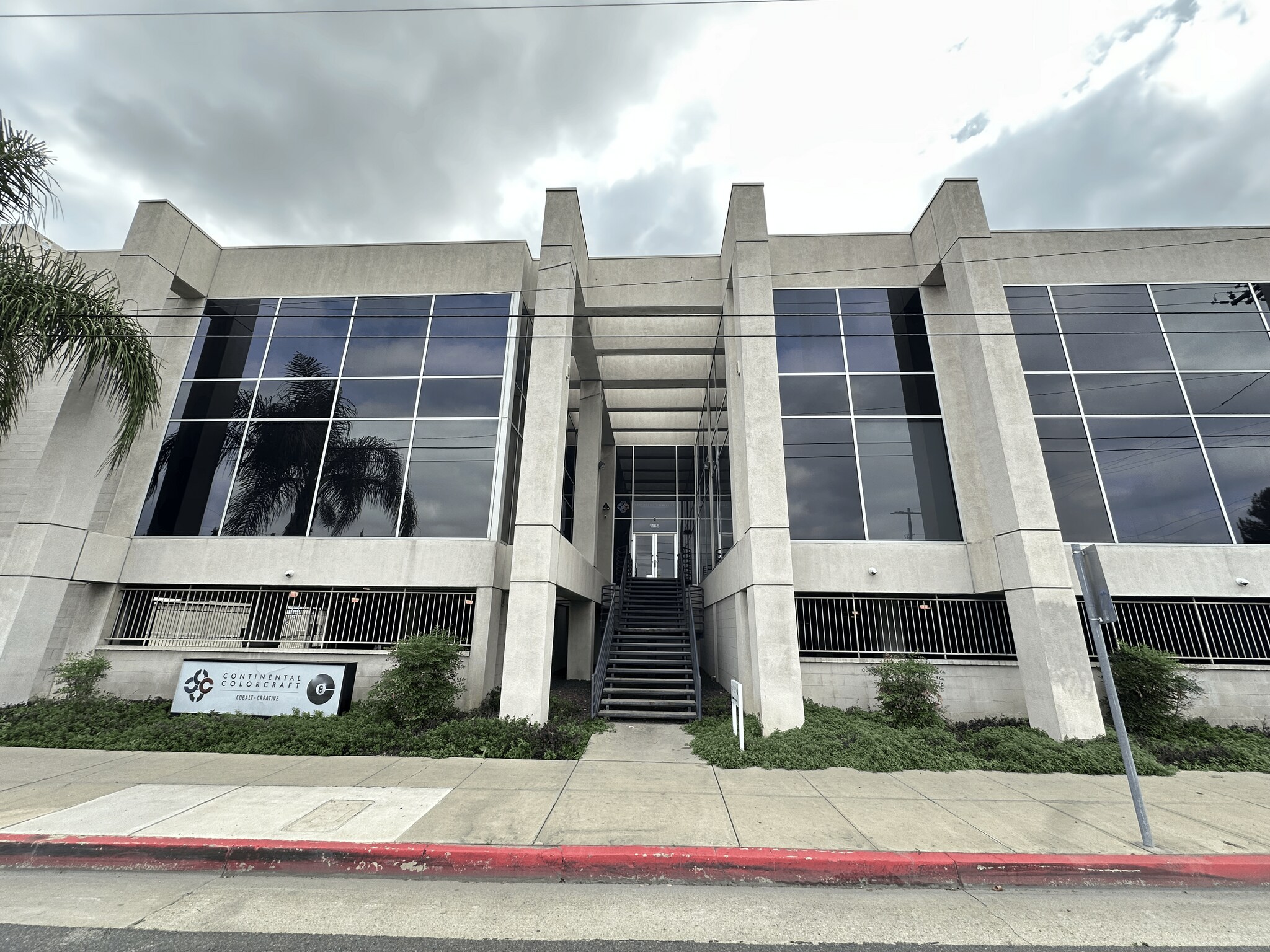 1166 W Garvey Ave, Monterey Park, CA à louer Photo du bâtiment- Image 1 de 21