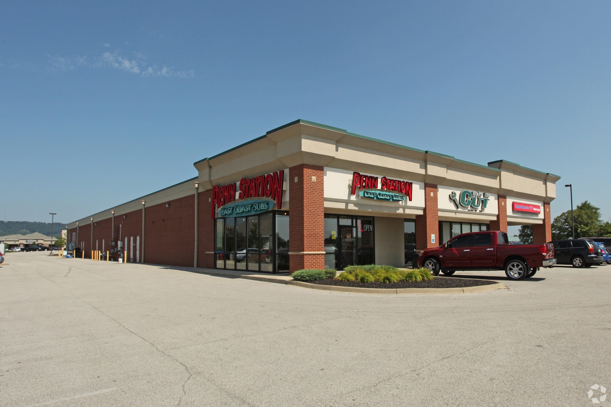 4317 Charlestown Rd, New Albany, IN for lease Building Photo- Image 1 of 2