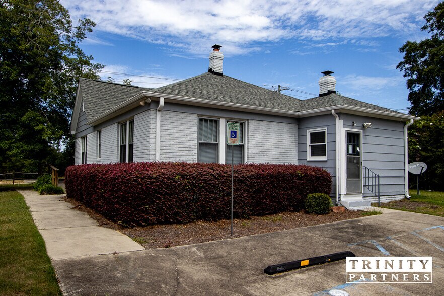 1504 Leesburg Rd, Columbia, SC à vendre - Photo du bâtiment - Image 2 de 5