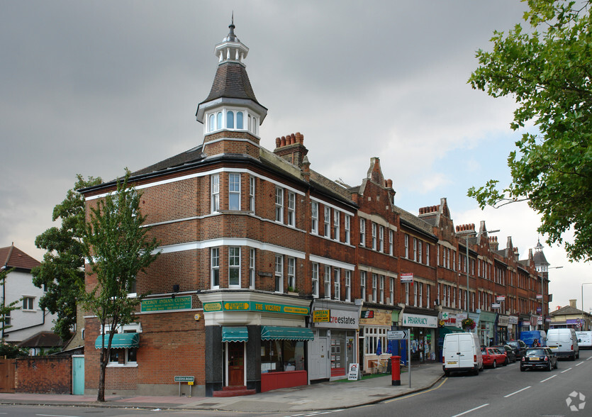 67 Beckenham Rd, Beckenham à louer - Photo du bâtiment - Image 2 de 4