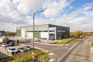 Plus de détails pour 41 College Rd, Aylesbury - Industriel/Logistique à louer