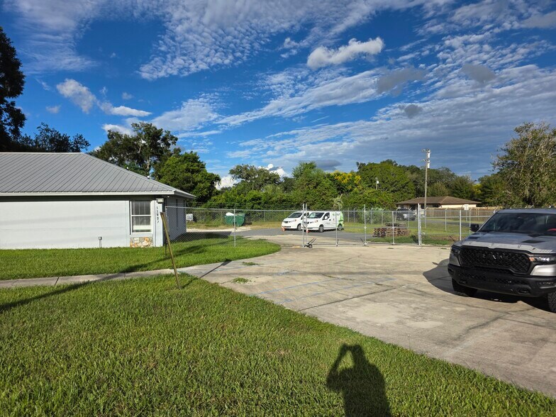 11997 S US Highway 441, Belleview, FL à vendre - Photo du bâtiment - Image 2 de 16