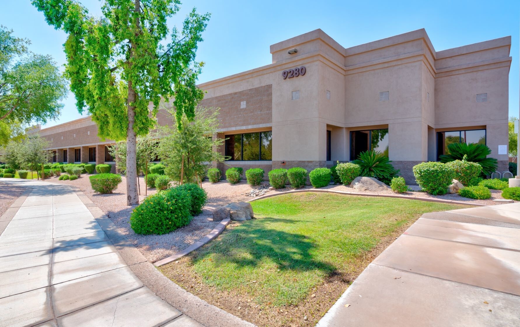 9280 S Kyrene Rd, Tempe, AZ à louer Photo du bâtiment- Image 1 de 6