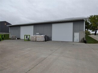 More details for 2280 Graceland Rd, Pella, IA - Industrial for Sale
