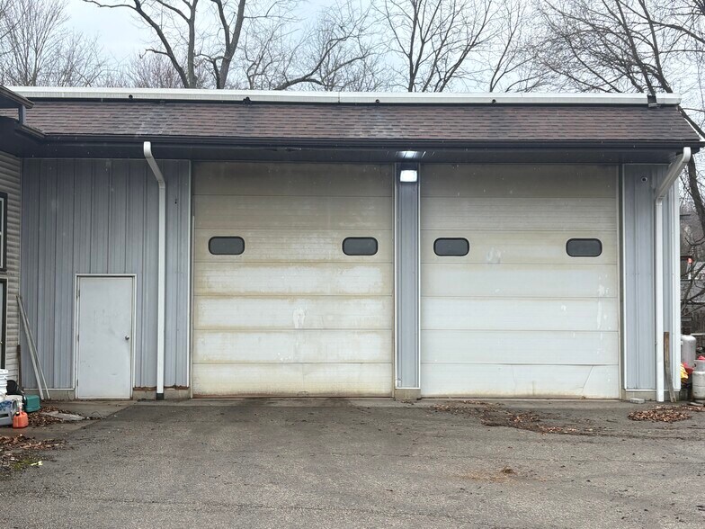 417 Meyers Ln, McDonald, PA à vendre - Photo du bâtiment - Image 1 de 3