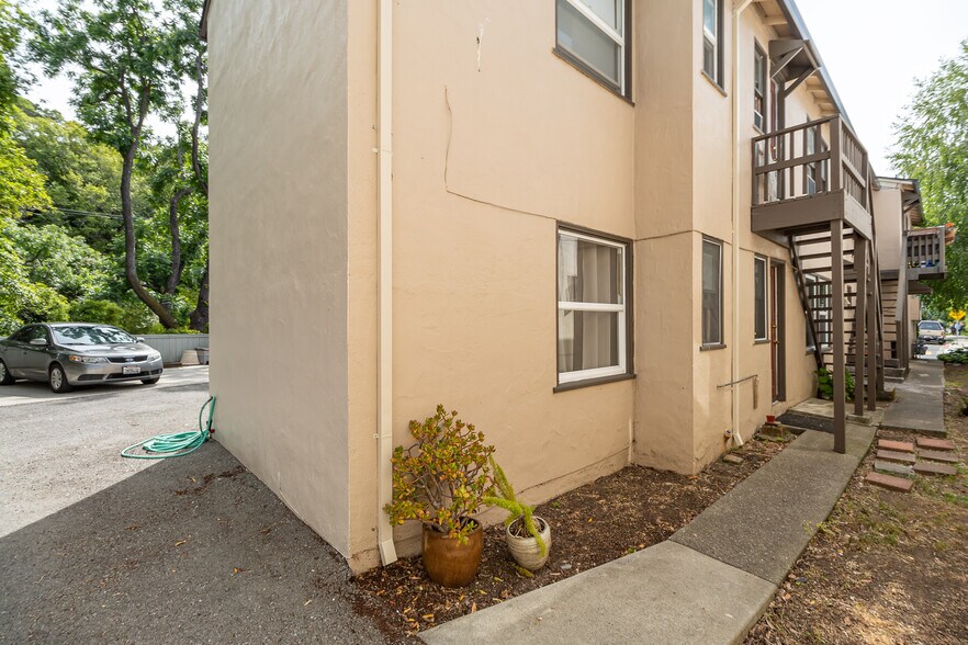 1512--1516 San Anselmo Ave, San Anselmo, CA à vendre - Photo du bâtiment - Image 3 de 13