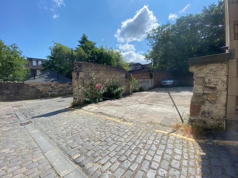 2 Broughton Place Ln, Edinburgh à louer - Photo du bâtiment - Image 2 de 4