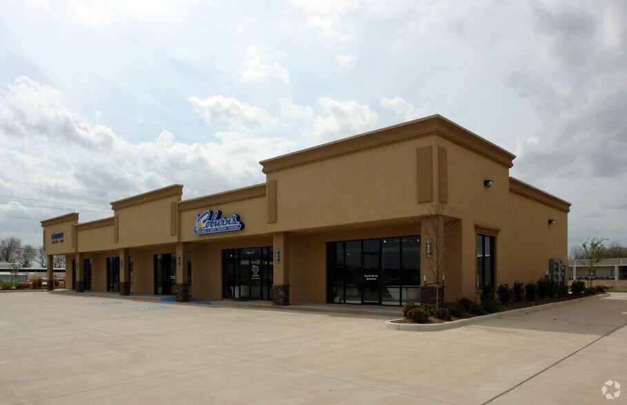 1743-1745 Swan Lake Rd, Bossier City, LA for lease - Building Photo - Image 2 of 4