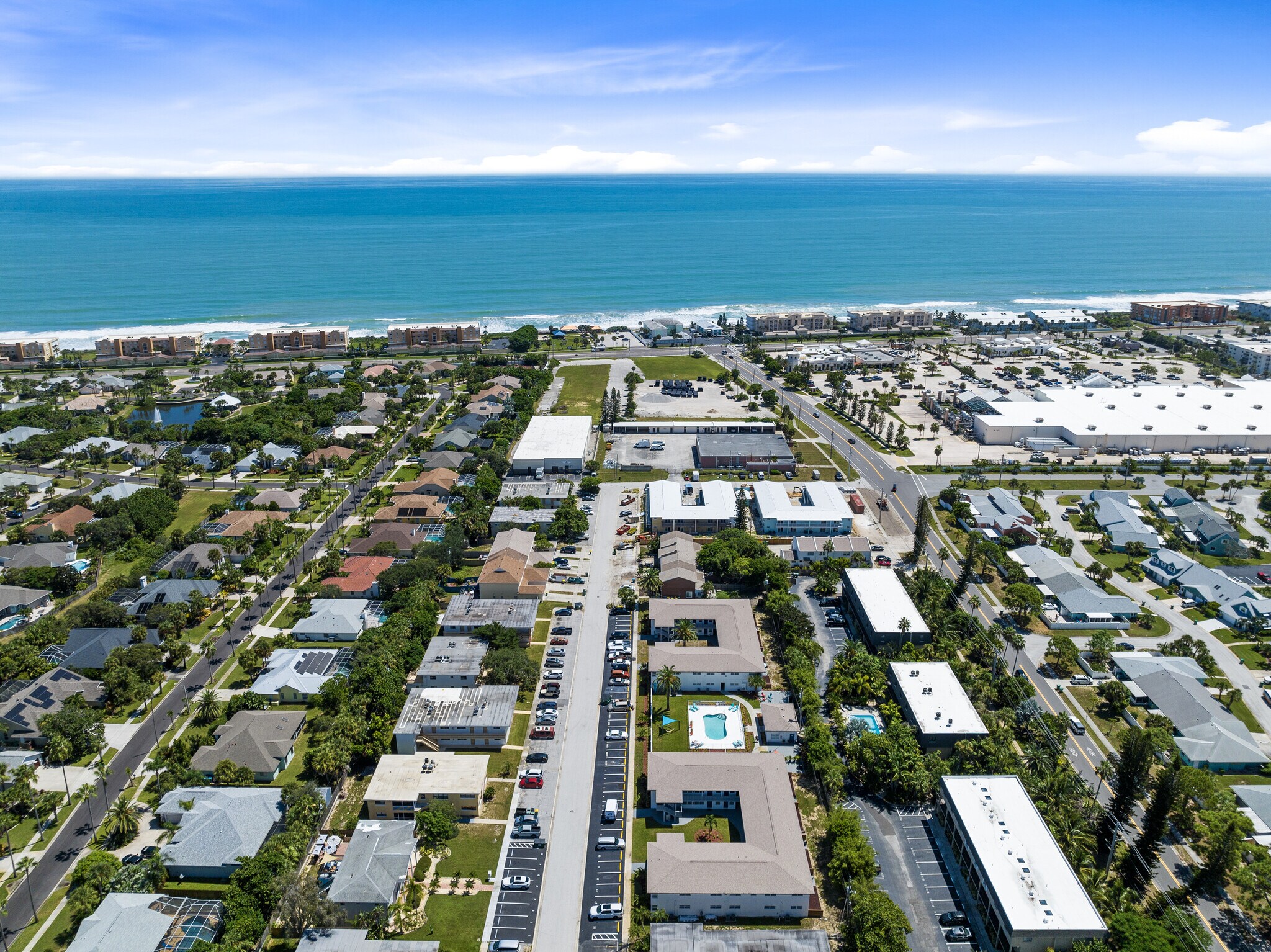 1024 Park Dr, Indian Harbour Beach, FL for sale Primary Photo- Image 1 of 22