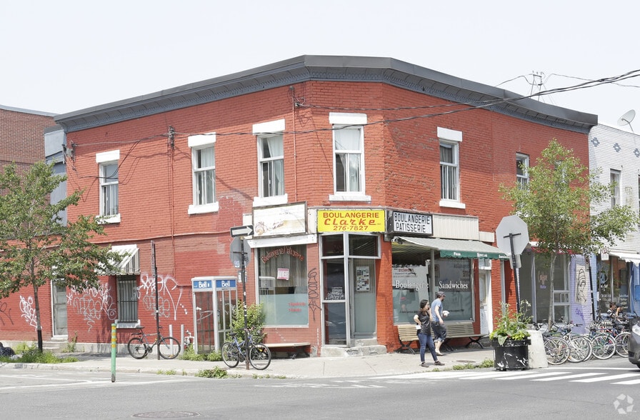 23-29 Rue Saint-Viateur O, Montréal, QC for sale - Primary Photo - Image 1 of 2