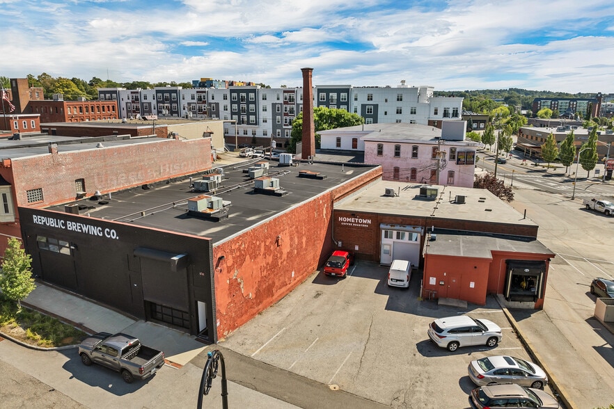 Old Granite Portfolio portfolio of 2 properties for sale on LoopNet.ca - Building Photo - Image 2 of 24