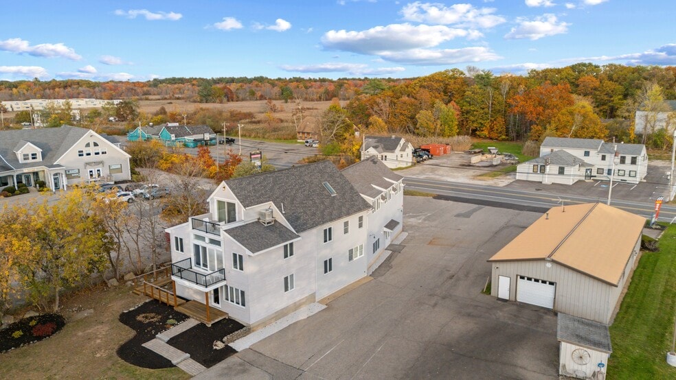 104 Bridge Rd, Salisbury, MA for lease - Building Photo - Image 1 of 43