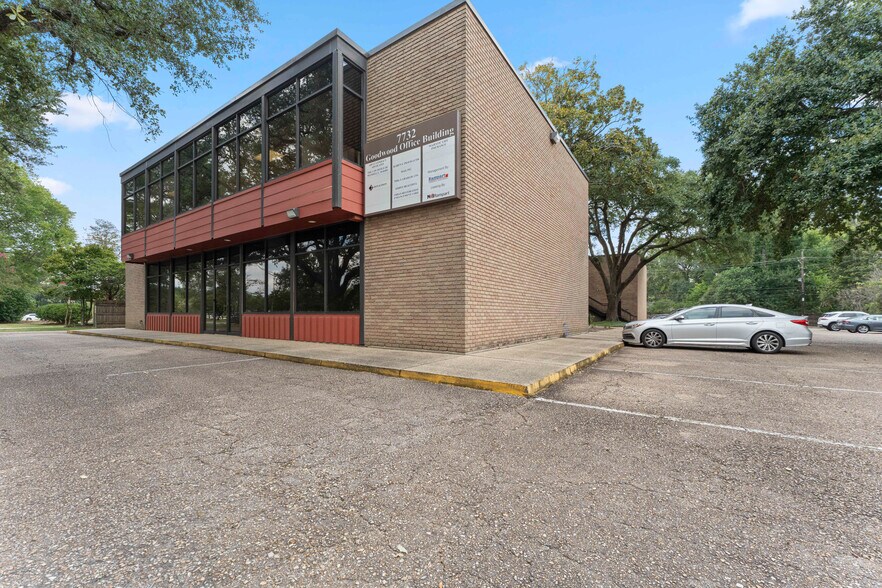 7732 Goodwood Blvd, Baton Rouge, LA for sale - Building Photo - Image 1 of 7