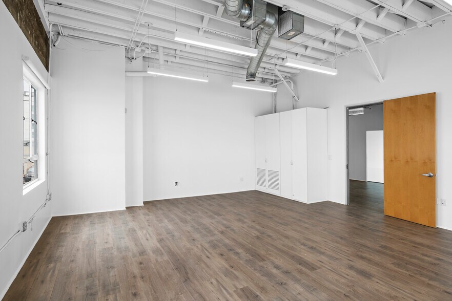 6351-6361 Wilshire Blvd, Los Angeles, CA à louer - Photo du bâtiment - Image 3 de 3