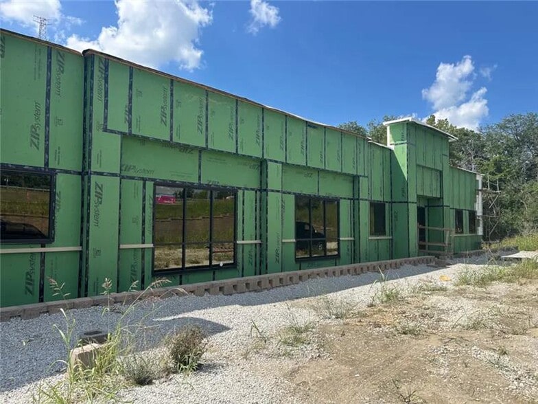 850 Haines Rd, Liberty, MO for lease - Building Photo - Image 2 of 2