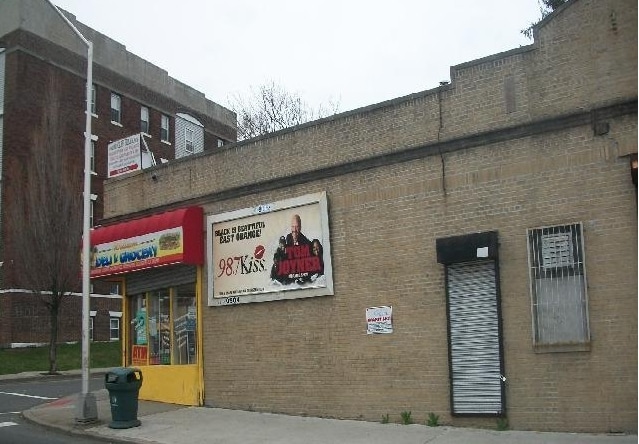 41-45 N Clinton St, East Orange, NJ à vendre - Photo du bâtiment - Image 3 de 7
