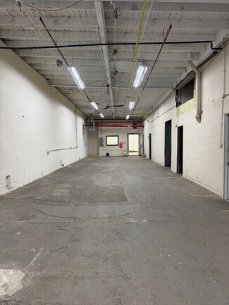 Plus de détails pour 204 1st st, Stroudsburg, PA - Industriel à louer