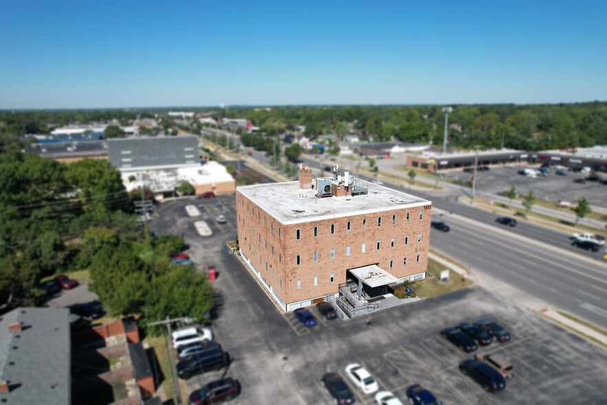 1495 Morse Rd, Columbus, OH for sale - Building Photo - Image 1 of 8