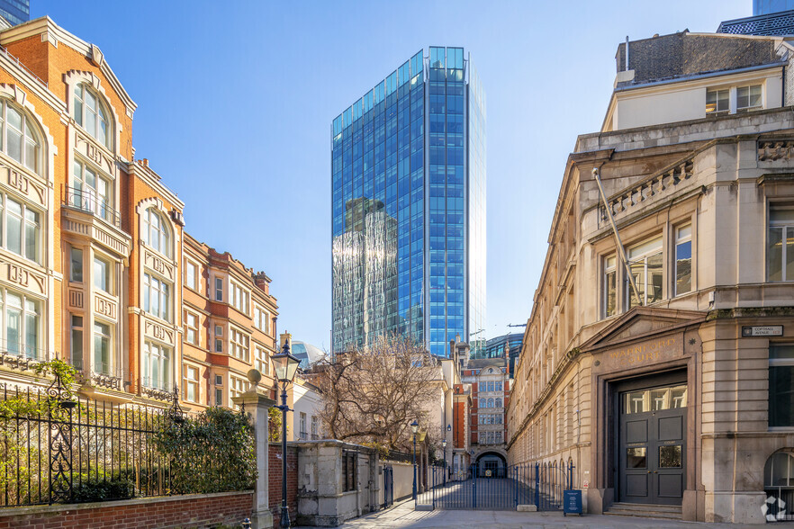 125 Old Broad St, London for lease - Primary Photo - Image 1 of 12