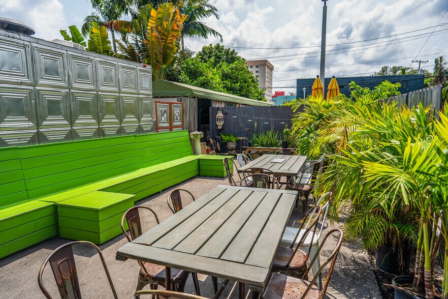 701-709 NE 79th St, Miami, FL à vendre - Photo du bâtiment - Image 2 de 38