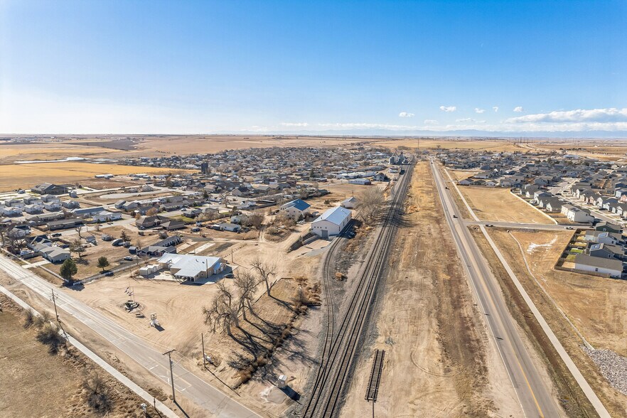 525 E Railroad Ave, Keenesburg, CO à louer - Aérien - Image 3 de 41