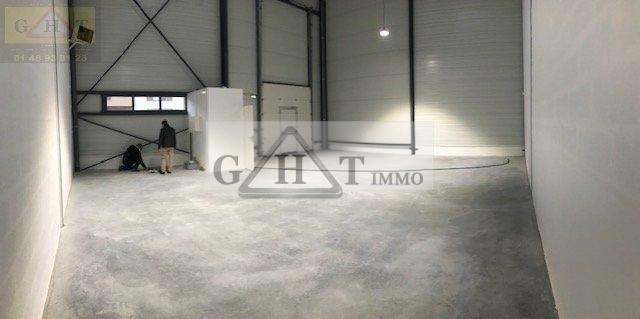 Industrial in Bussy-Saint-Georges for lease Interior Photo- Image 1 of 7