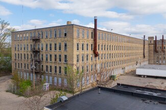 Plus de détails pour 1661 Monroe Ave NW, Grand Rapids, MI - Industriel à vendre